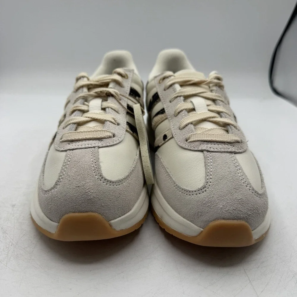 Adidas Run 70s 2.0 Running Shoes Womens Sz 7 Cream/Leopard Sneakers‎ JP6160